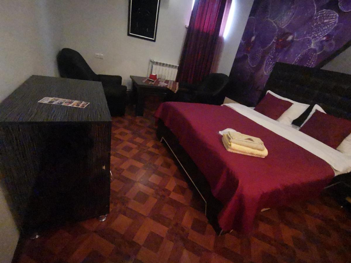 Narek+ Hotel Arrinj Eksteriør billede