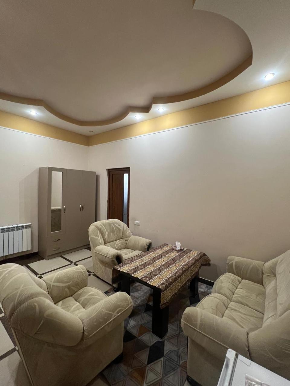 Narek+ Hotel Arrinj Værelse billede